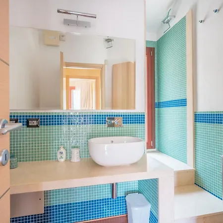 Luna . Chia Eden Rock . Wifi Ac Villa